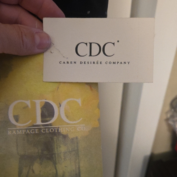 CDC Rampage Chic Black 2 Piece Velvet Long Sleeve Dress NWT - Picture 2 of 8